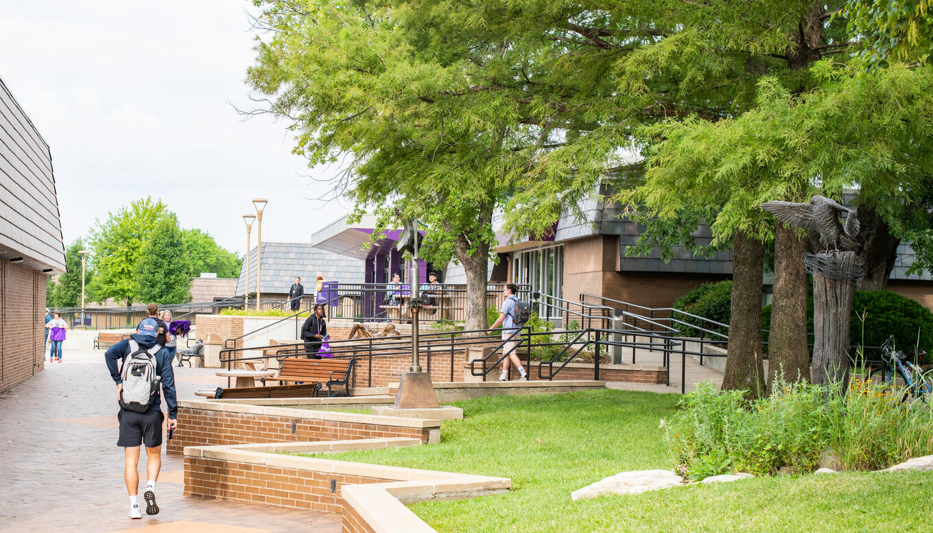 El Dorado Campus Students Walking in Between Classes