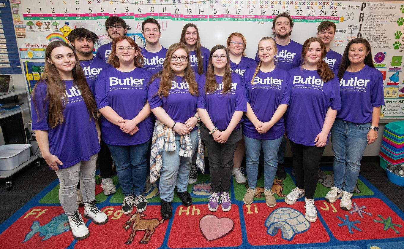 BEST students receive hands-on field experience.